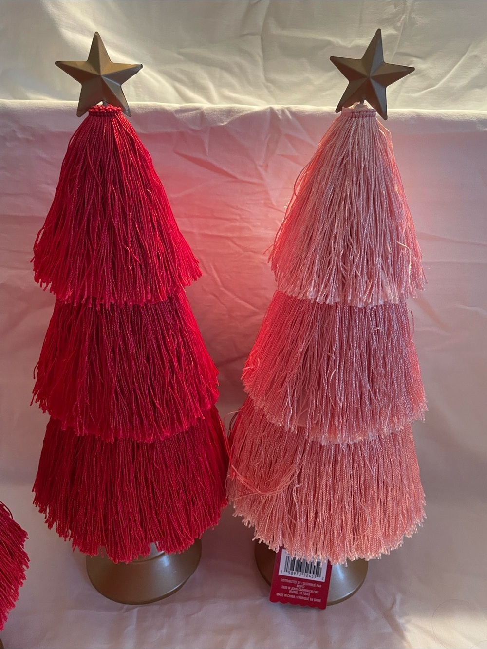 NWT 3 Ashland Berry Jolly Tassel Tabletop Trees w/ gold star - Picture 4 of 10